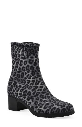 Cliffs By White Mountain Huda Block Heel Bootie