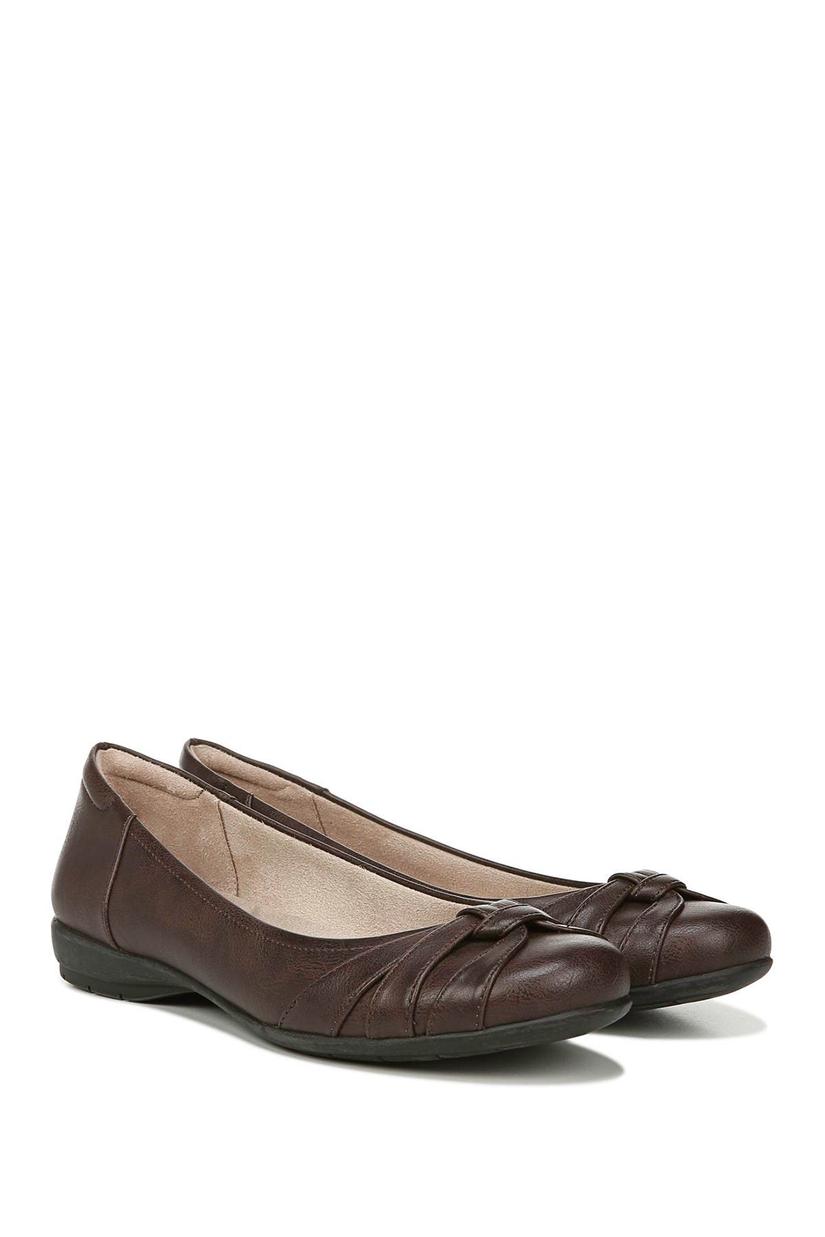 SOUL NATURALIZER Gift Knotted Toe Flat - Wide Width Available, Alternate, color, Dark Brown