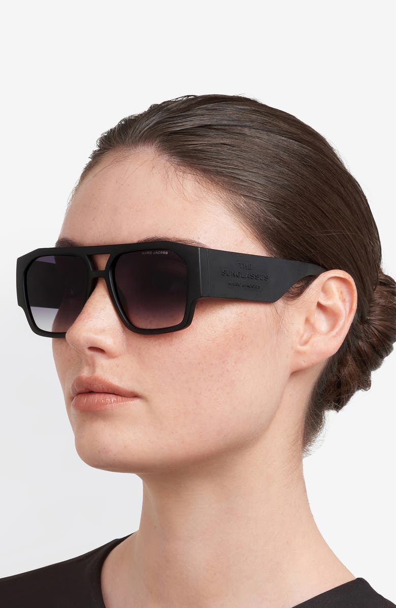 Marc Jacobs 55mm Navigator Sunglasses, Alternate, color, Matte Black/ Dark Grey Sf