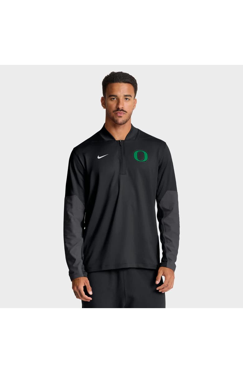 Nike Men's Nike Black Oregon Ducks One Goal Performance Half-Zip Pullover, Main, color, Black