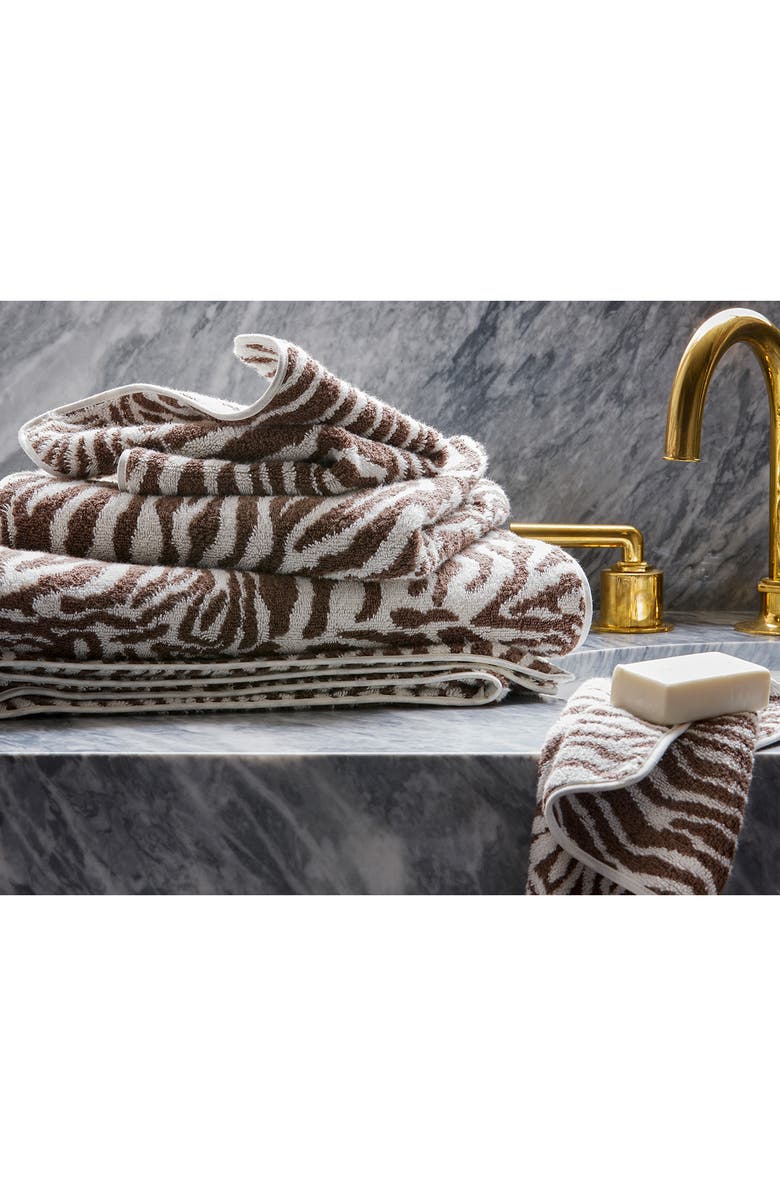 Matouk Regine Zebra Stripe Cotton & Linen Bath Towel, Alternate, color, Sable