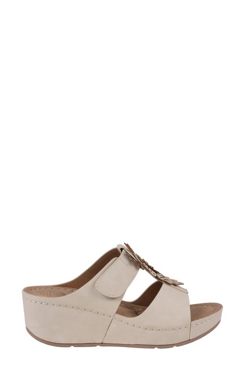 Gc Shoes Talia Flower Wedge Sandal In White