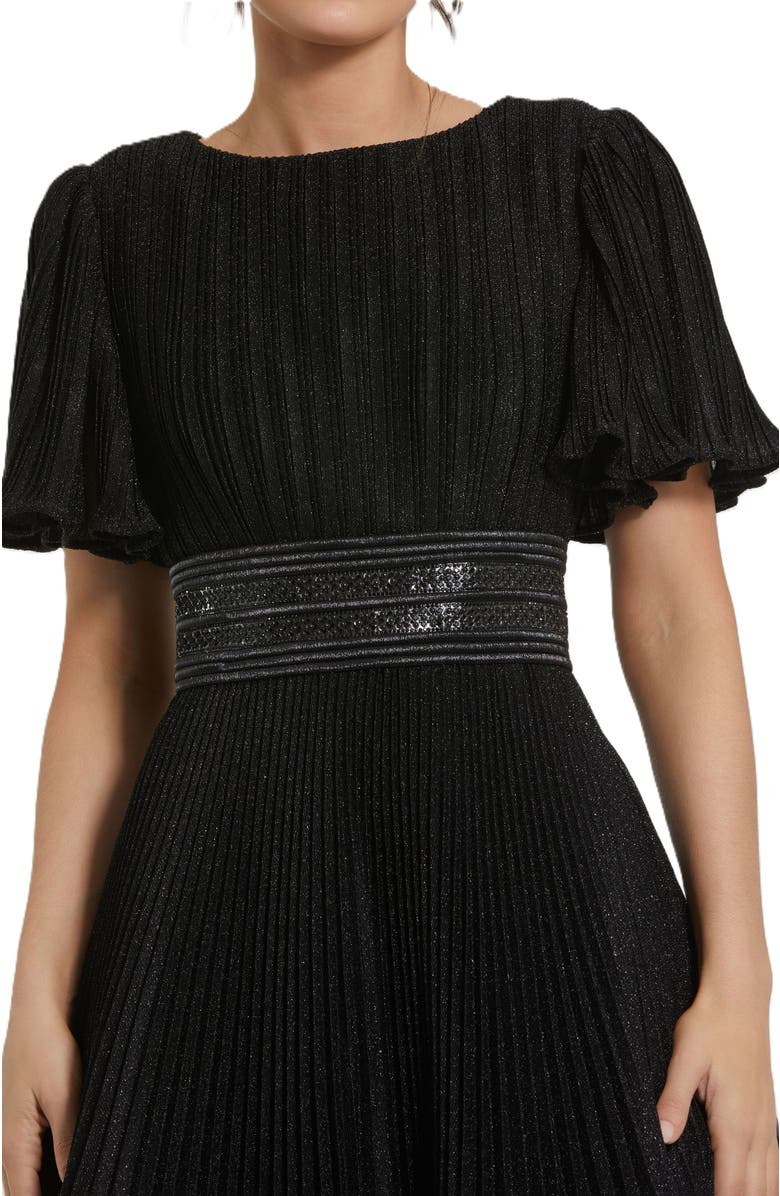 Mac Duggal Pleated Shimmering Georgette Flutter Sleeve Gown, Alternate, color, Black