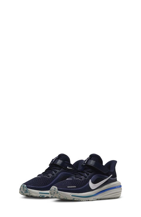 Air Winflo 12 Running Shoe
