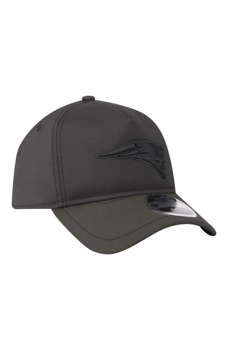 New Era Men's New Era Black New England Patriots Apex 9FORTY Adjustable Hat, Alternate, color, Black