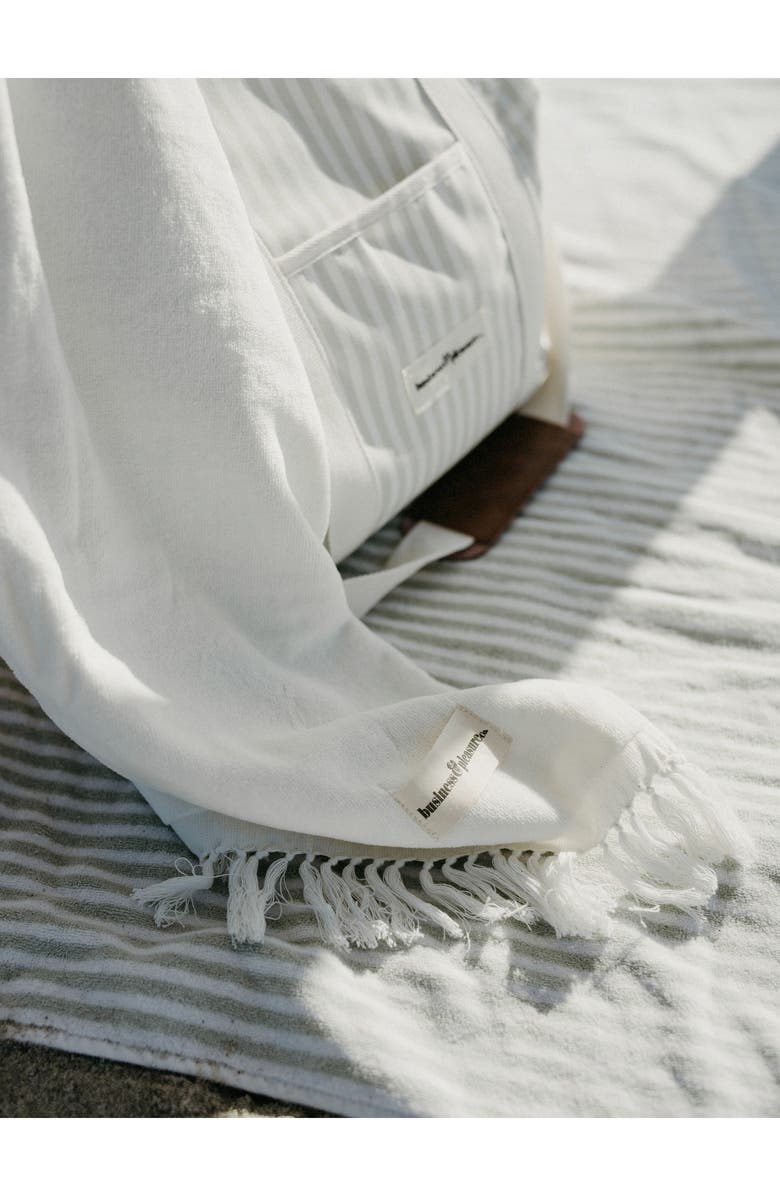BUSINESS AND PLEASURE CO The Beach Towel, Alternate, color, 