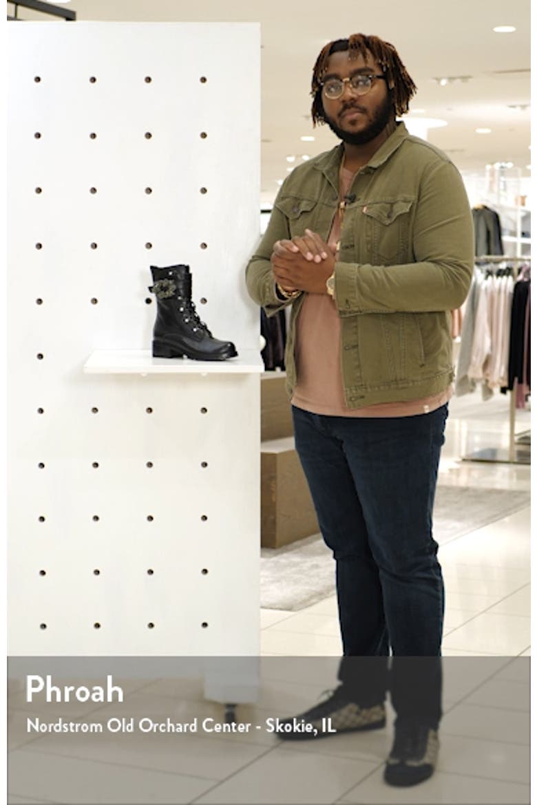 Win Brooch Combat Boot video