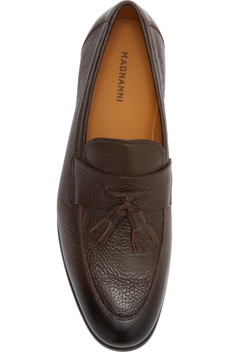 Magnanni Tavarez Tassel Loafer, Alternate, color, Mid Brown Pebble