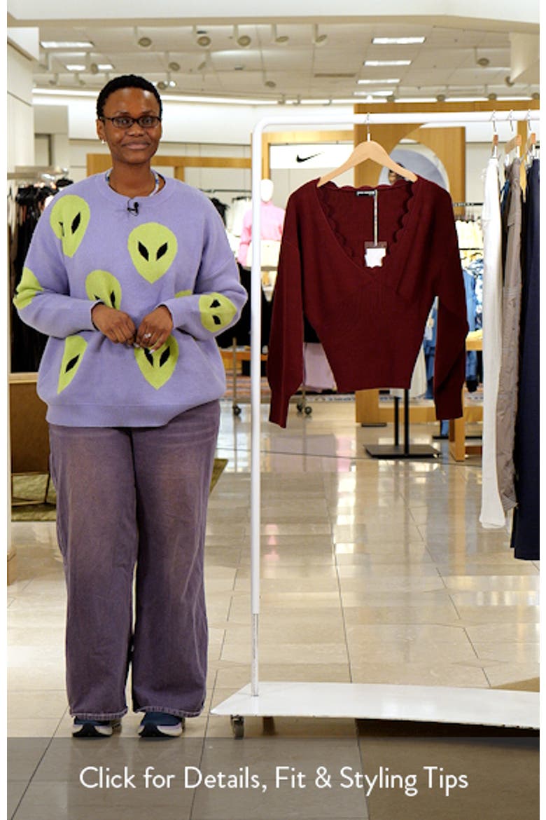 Scallop Trim V-Neck Sweater video