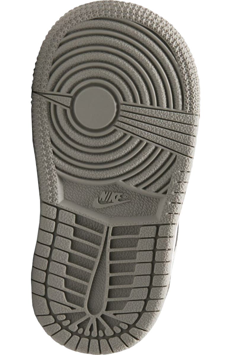 Jordan 1 Retro High Top Sneaker, Alternate, color,