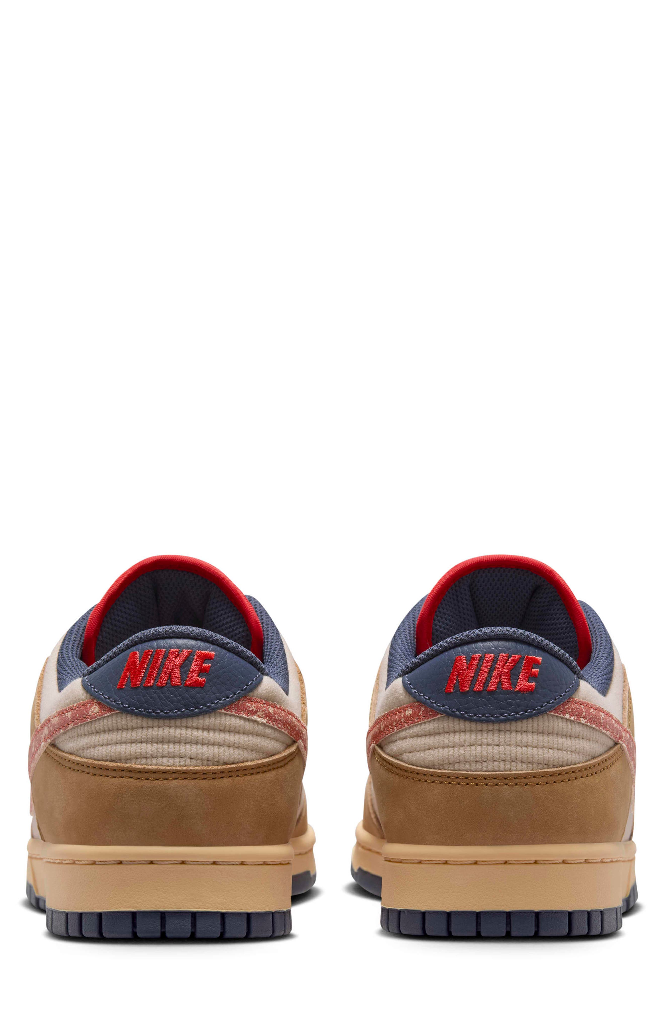 Nike Dunk Low Retro SE Basketball Sneaker, Alternate, color, 