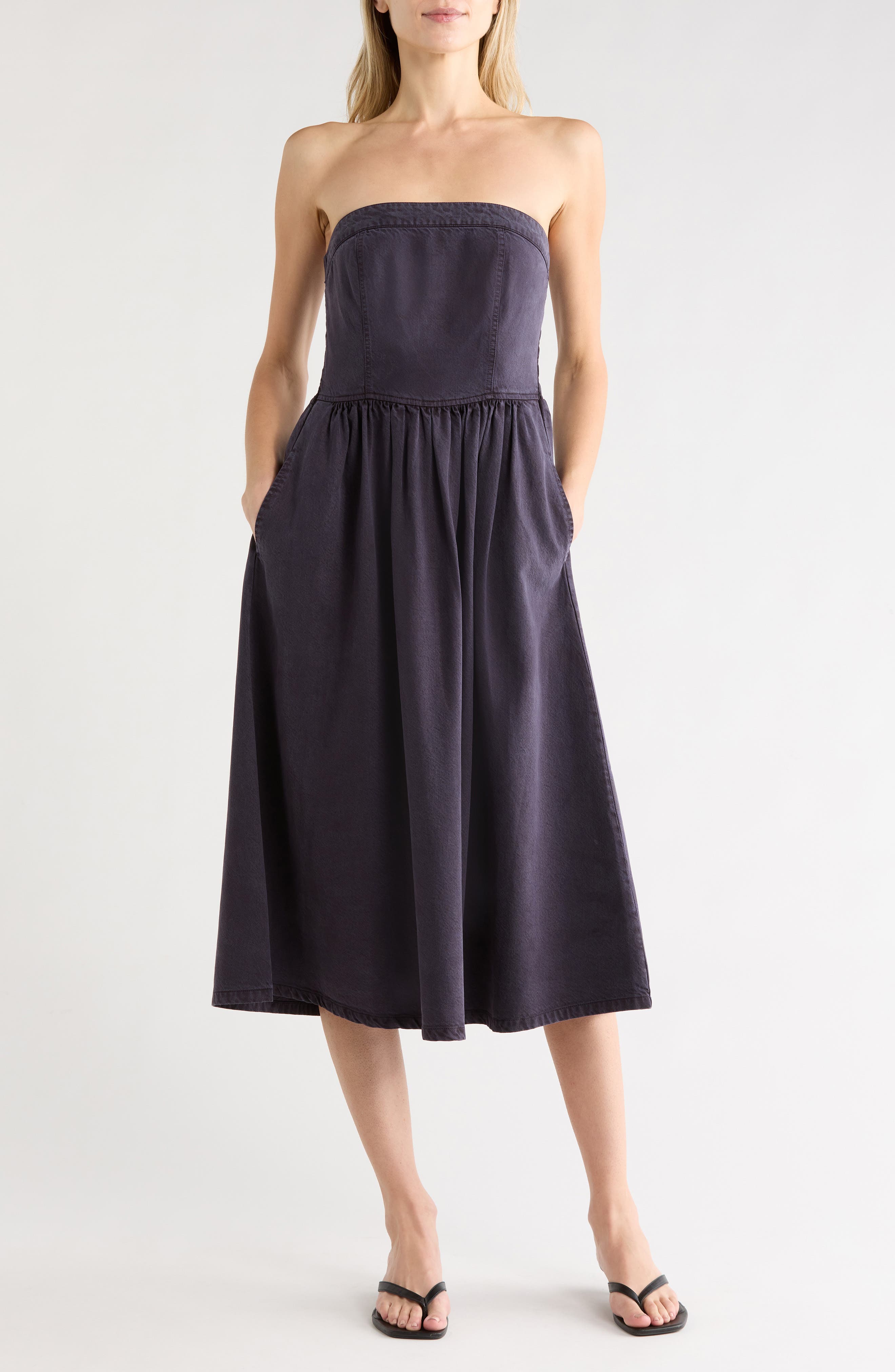 Young, Fabulous & Broke Donna Strapless Day Dress