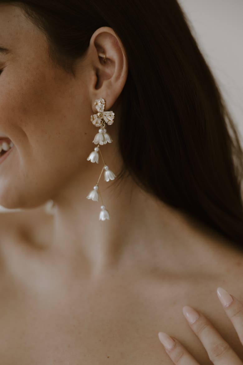 Soiree Crystal Drop Earrings, Alternate, color, Gold