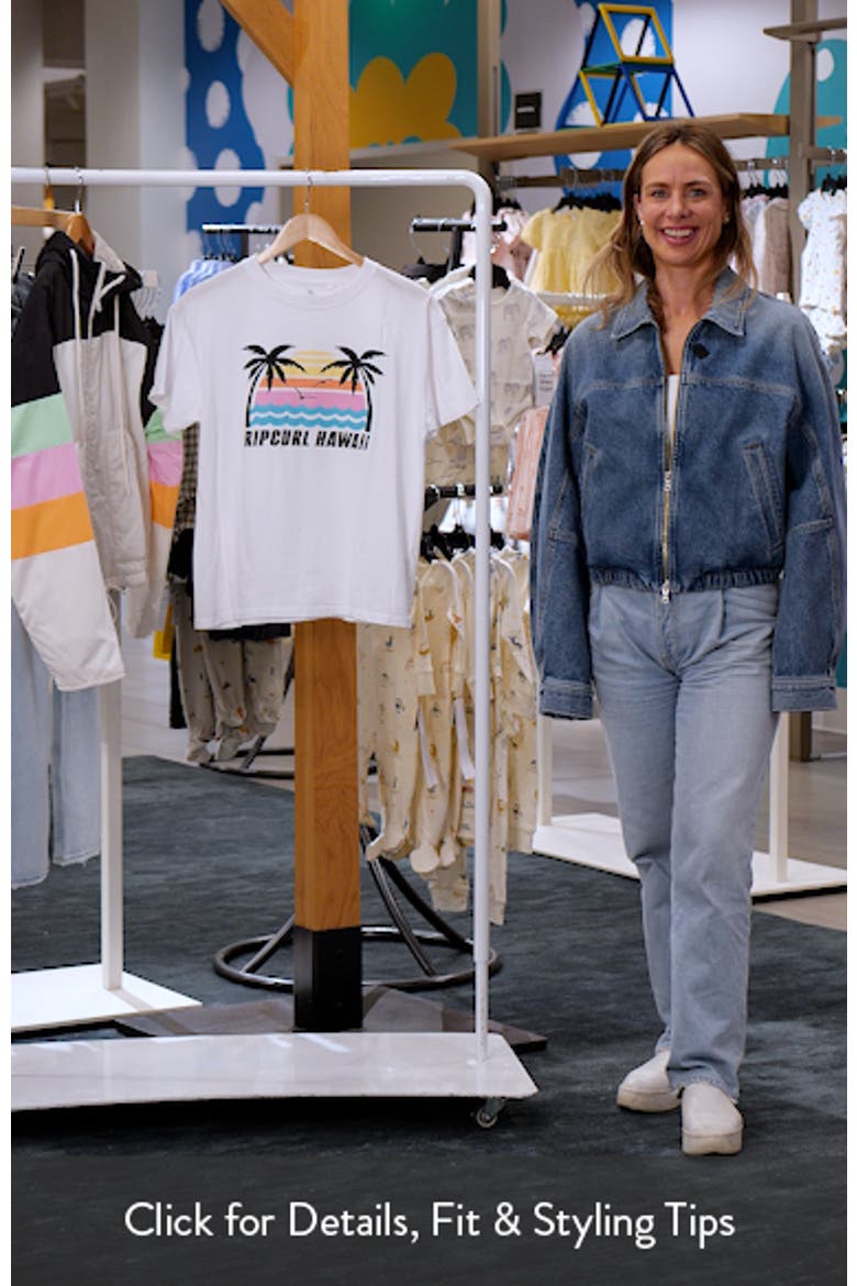 Malibu Relaxed Graphic T-Shirt video