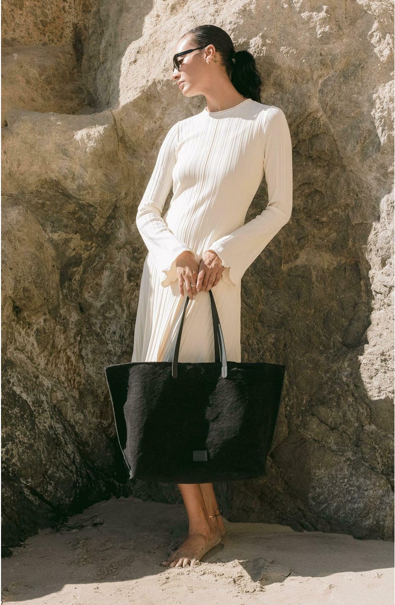 Graf Lantz Hana Canvas Boat Bag, Alternate, color, Black