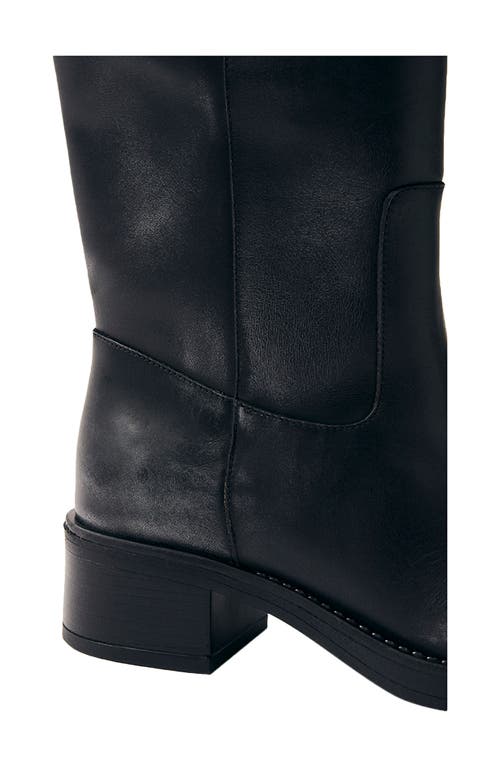 Alohas Sajan Round Toe Boot In Black