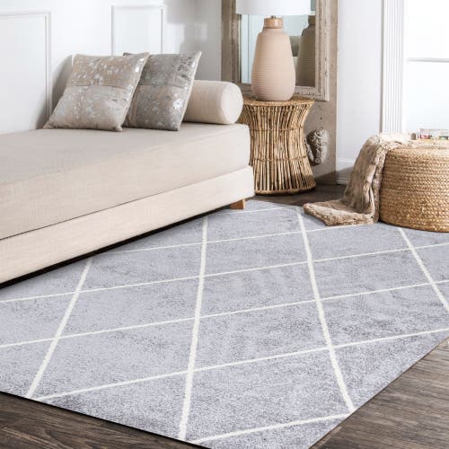 Jonathan Y Cole Minimalist Diamond Trellis Area Rug In Light Gray/white