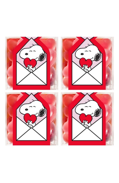 x Peanuts™ Snoopy Set of 4 Strawberry Hearts Candy Cubes