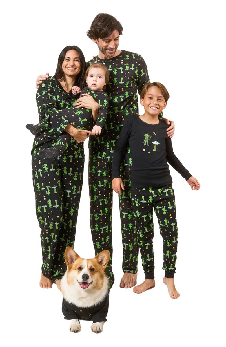 Leveret Men
s Loose Fit Cotton Matching Family Pajamas, Fun
Character Themes, Alternate, color, Alien