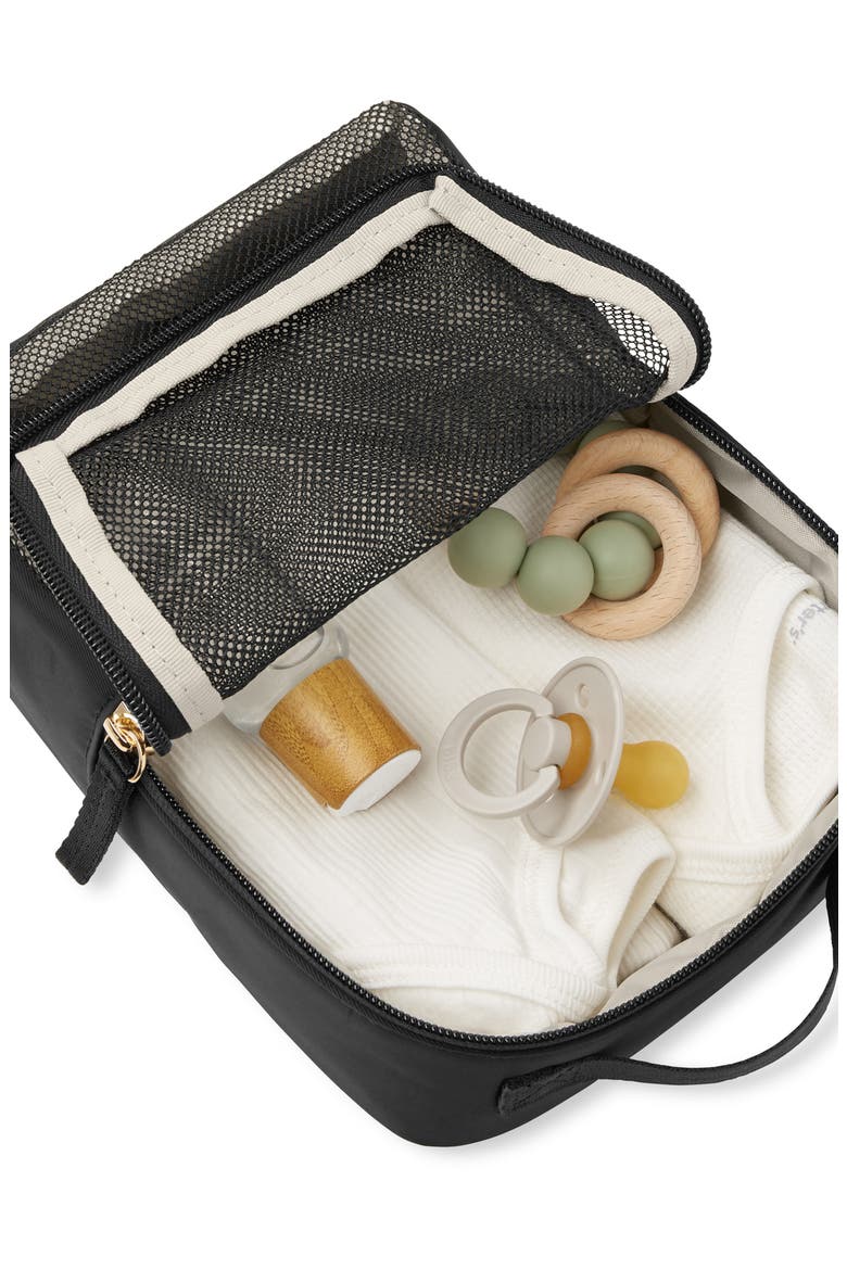 Endless Weekend Diaper Bag, Alternate, color, BLACK