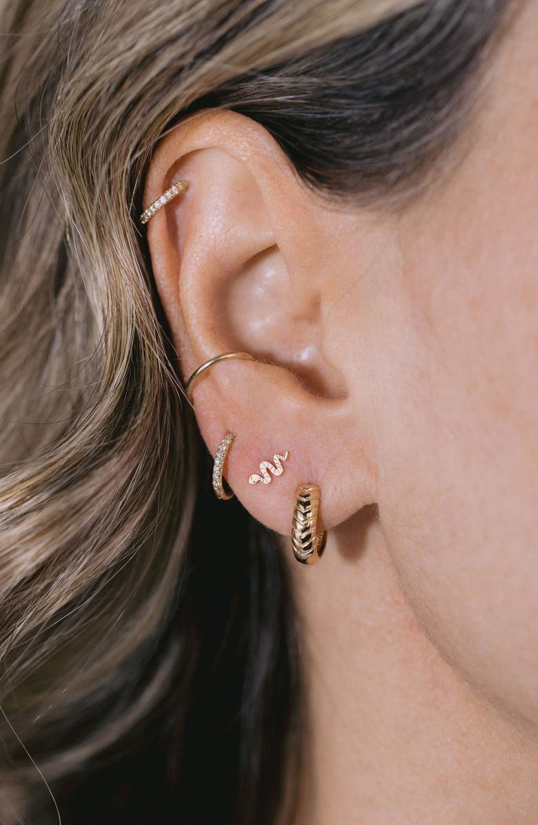 Zoë Chicco Small Diamond Pavé Hinge Huggie Earrings, 10.5mm, Alternate, color, 14K Yellow Gold