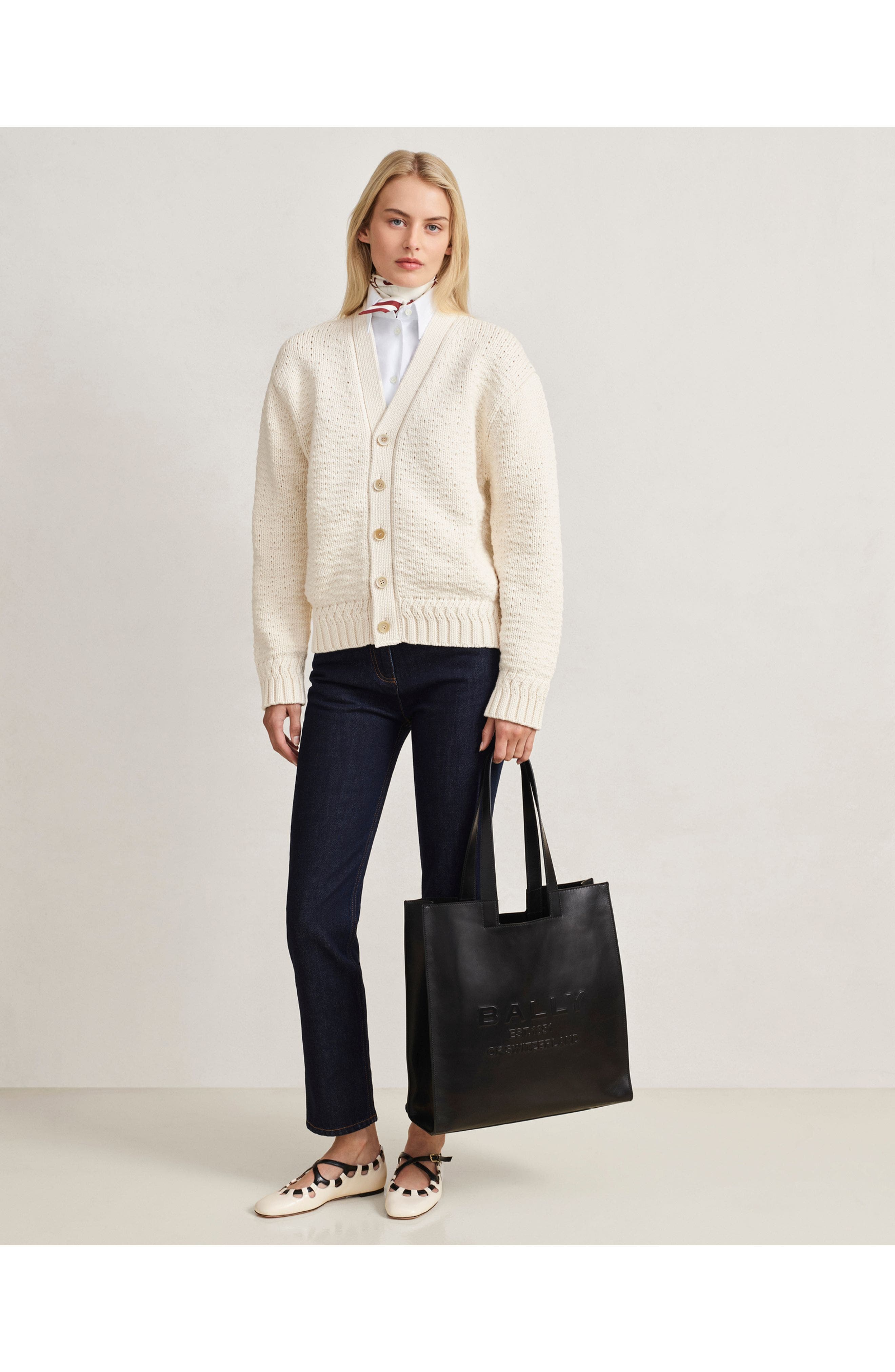 Bally Easy Bally Bag in Leather, Alternate, color, Black