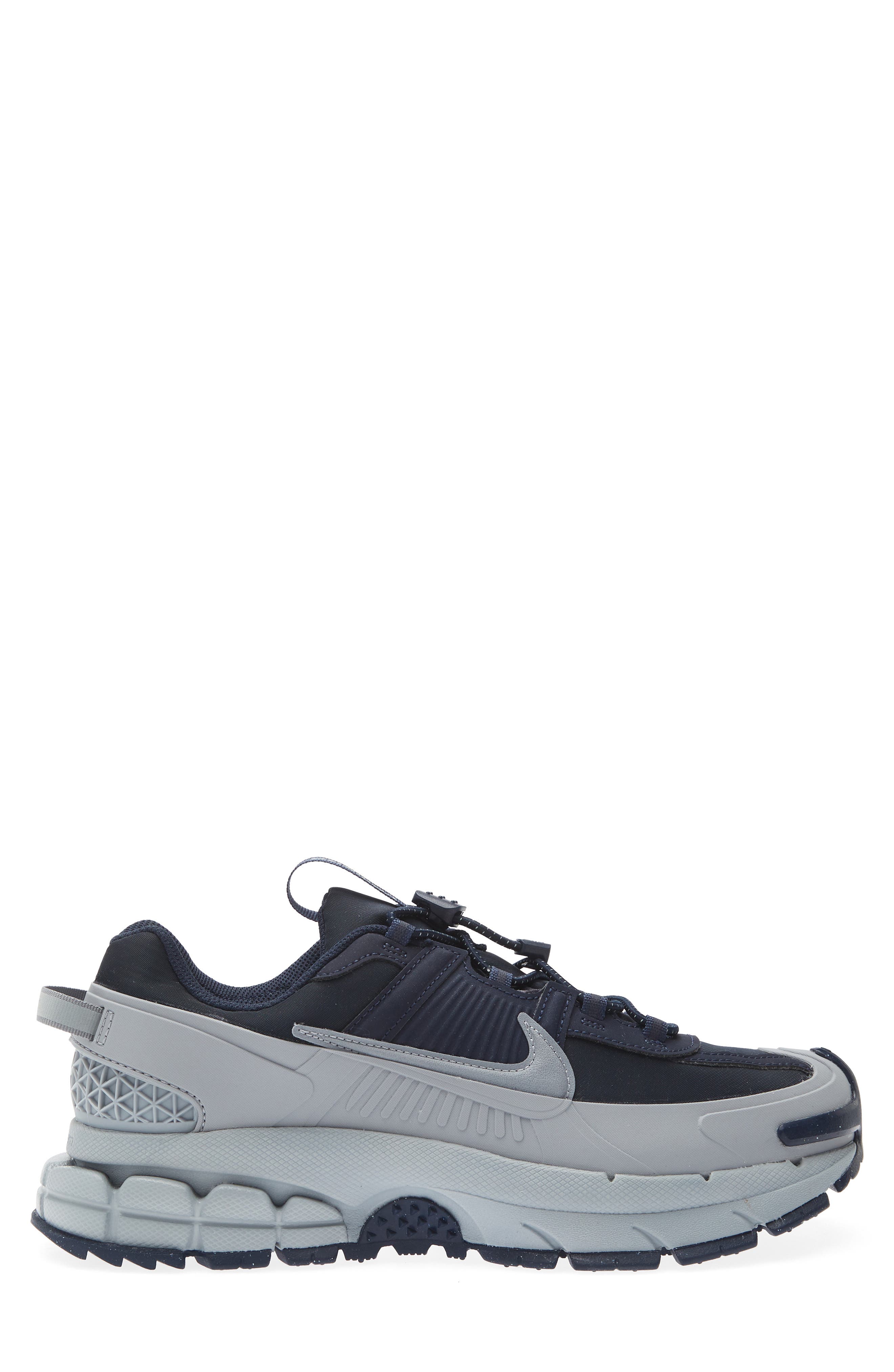Zoom Vomero Roam Winterized Sneaker, Alternate, color, OBSIDIAN/ STEALTH