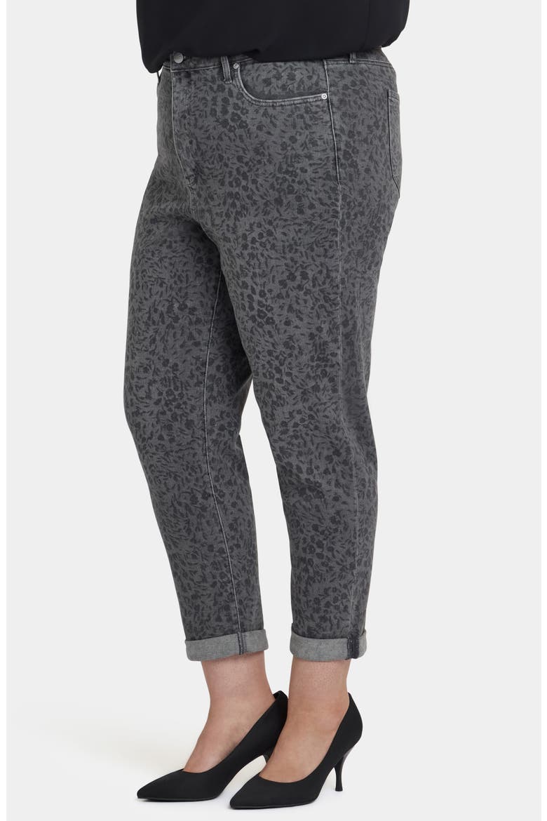 Margot High Waist Girlfriend Jeans, Alternate, color, GREY DANIELA DITSY