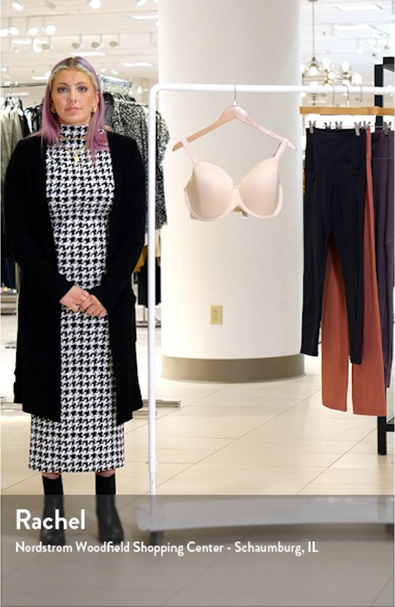 Smoothease Underwire Molded Bra, sales video thumbnail