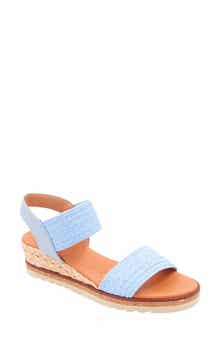André Assous Neveah Featherweight Wedge Sandal
