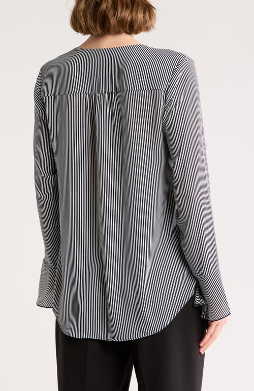 T Tahari Long Sleeve Button-up Top In Gray