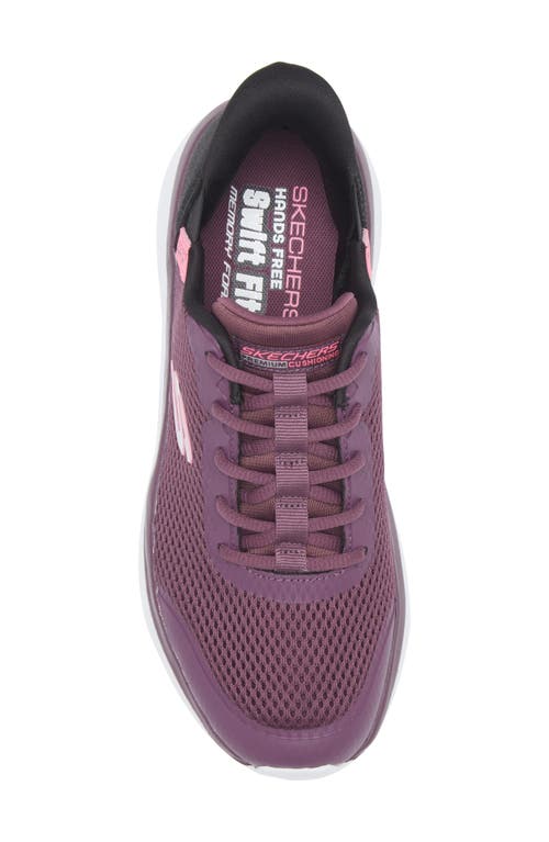 Skechers D'lux Ultra Swift-fit Sneaker In Plum