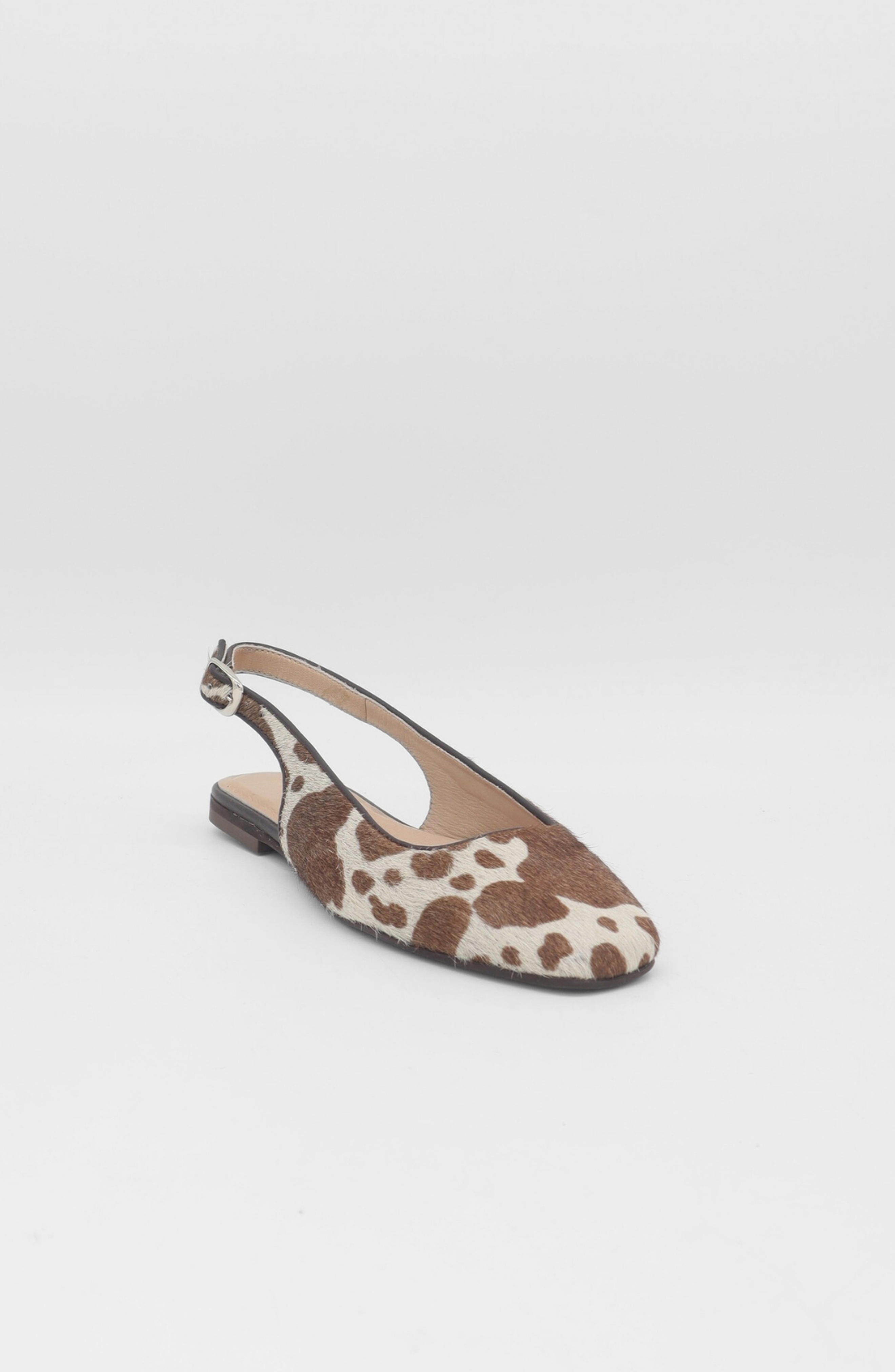  Tan / White Cowhide