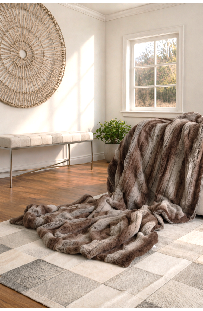 Sea To Me Blankets Mount Shasta, Alternate, color, Smokey Walnut