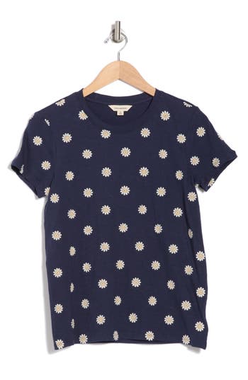 Lucky Brand Daisy All Over Embroidered Cotton Tee In Navy Combo