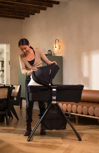 mixx series<sup>™</sup> bassinet + stand
