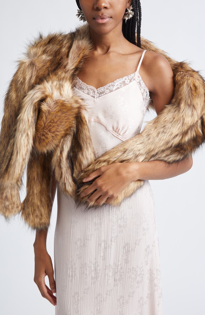 Simone Rocha Encased Faux Pearl Flower Cluster Earrings, Alternate, color, Pearl