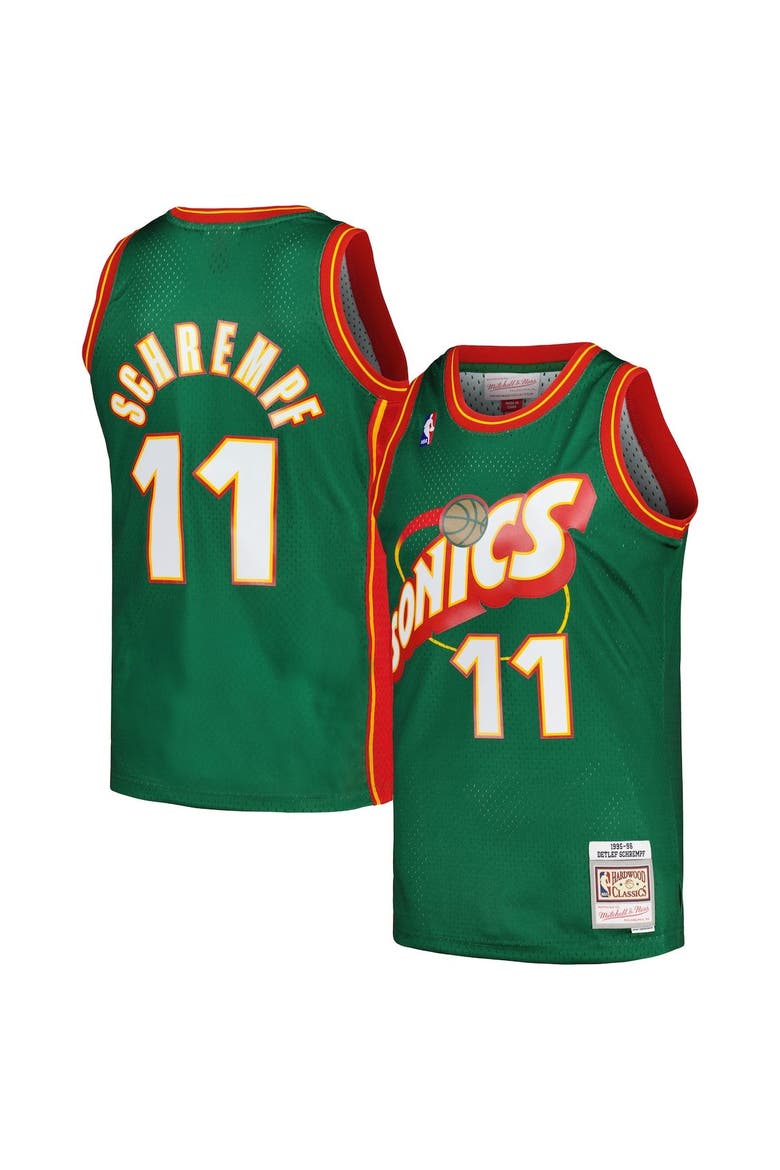 Men's Mitchell & Ness Detlef Schrempf Green Seattle SuperSonics  1995/96 Hardwood Classics Swingman Jersey, Main, color, Green