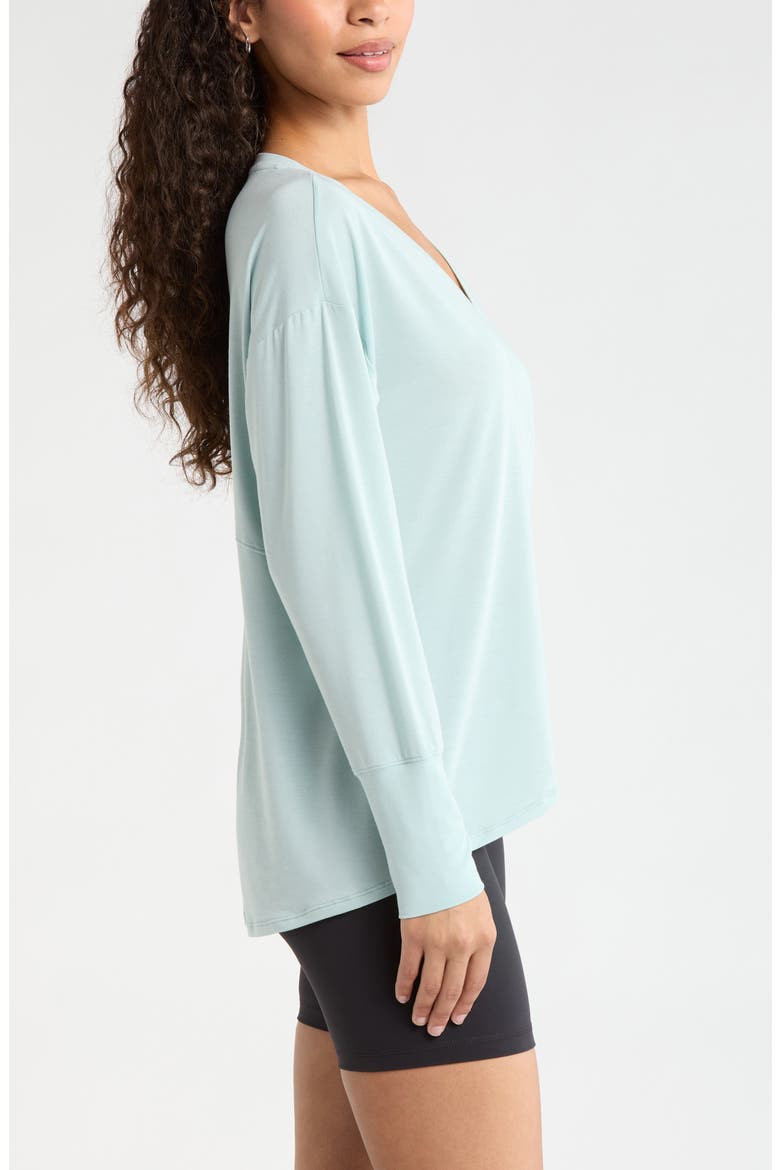 Breathe Long Sleeve T-Shirt, Alternate, color, BLUE RAINDROP