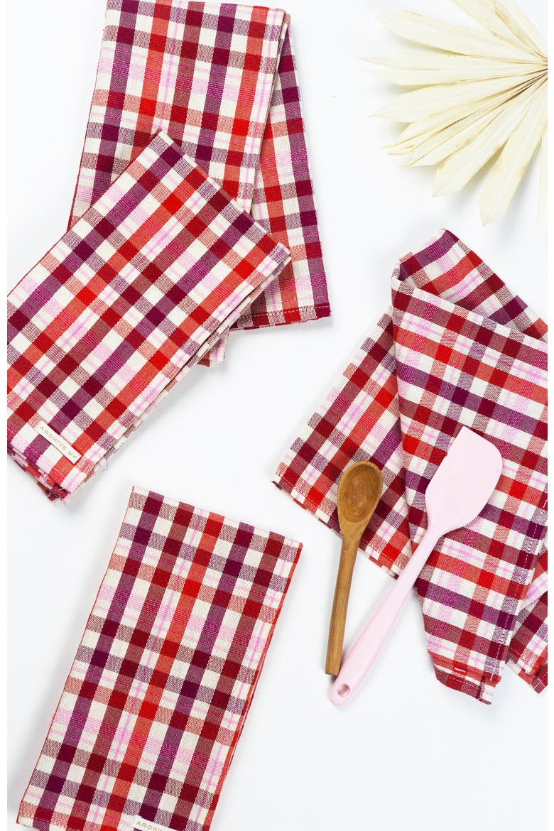 Noel Red Plaid Cotton Napkins, Set of 4, Main, color, Red