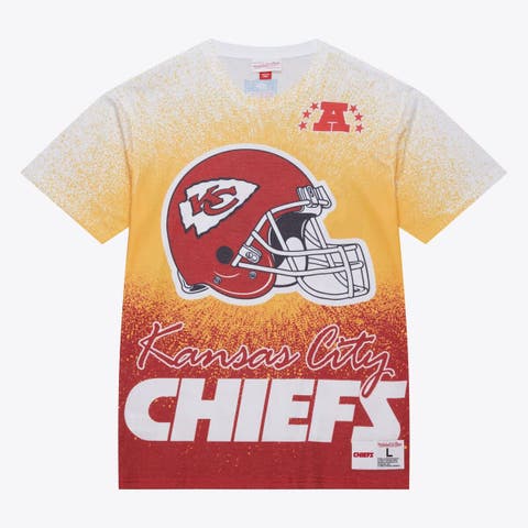 Men's Mitchell & Ness  White Kansas City Chiefs Team Burst Vintage Logo T-Shirt