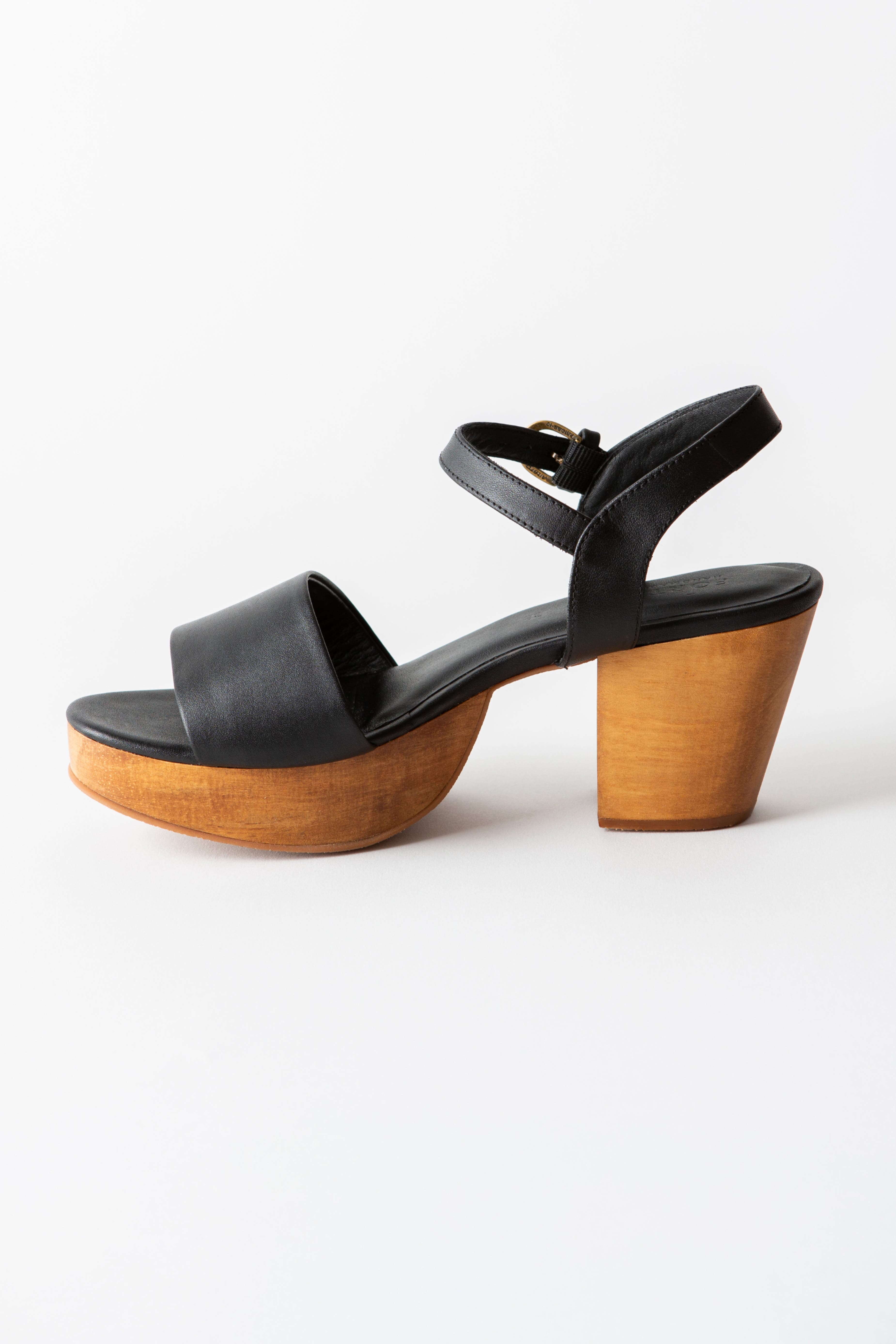 Fortress Hannah Platform Clog Sandal, Alternate, color, 