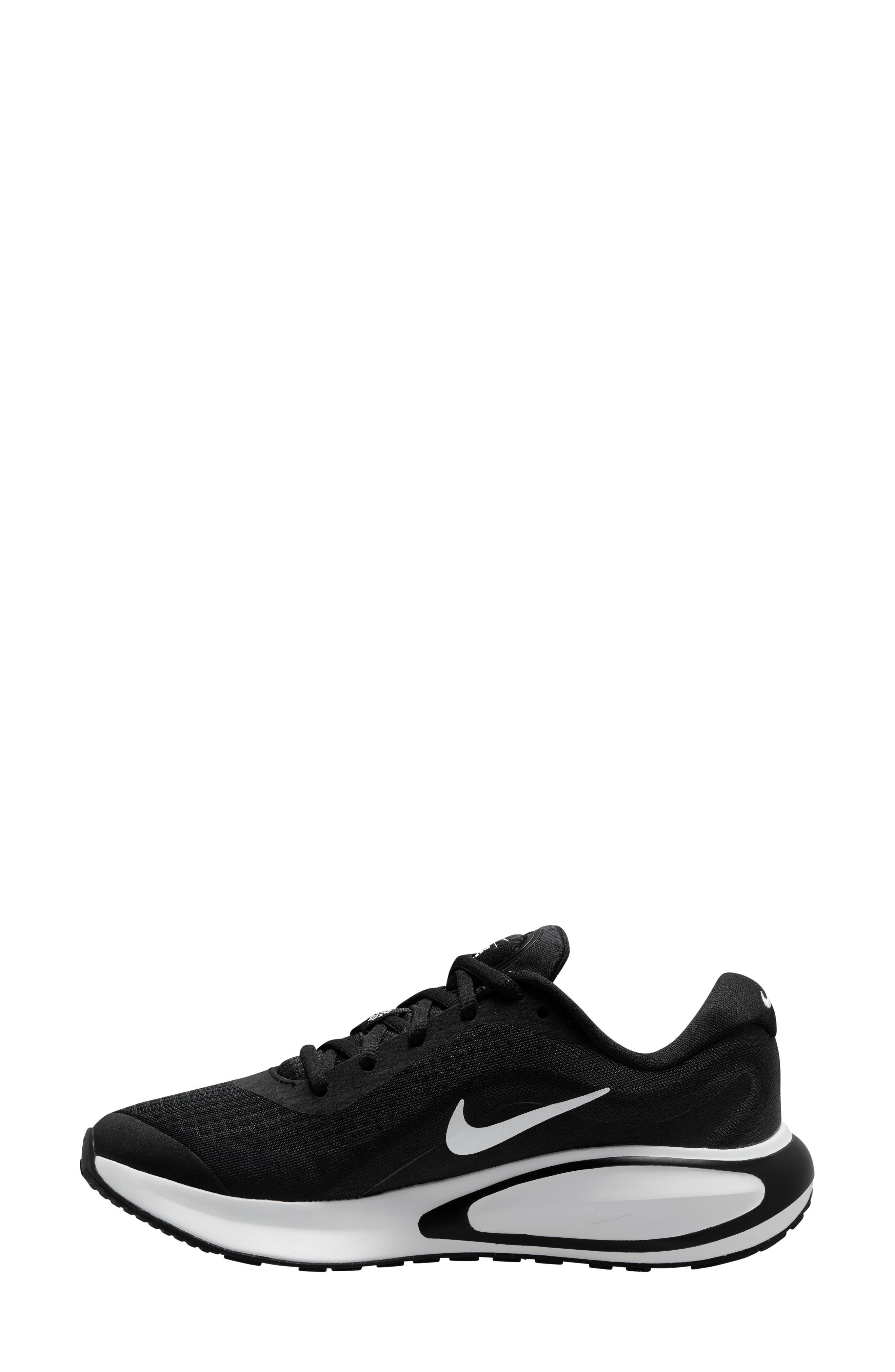Nike Journey Road Runner Sneaker, Alternate, color, 001 Black/White