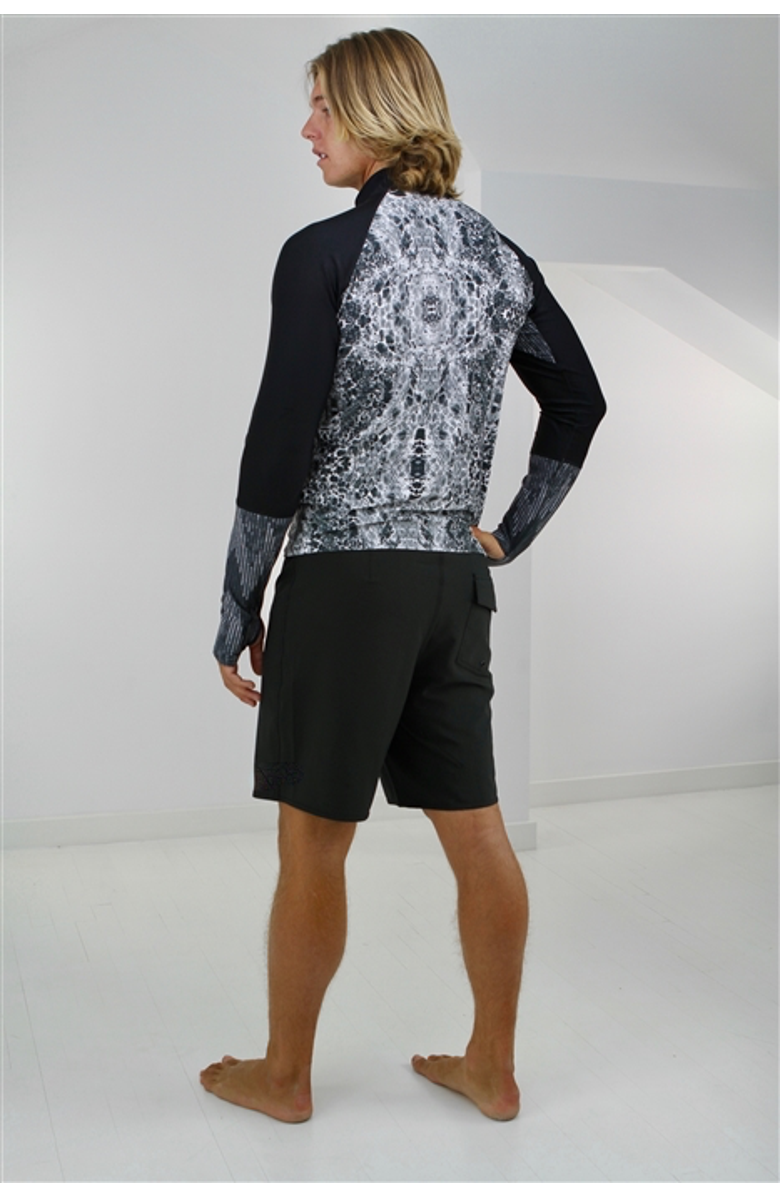 TUTUBLUE Men's Pullover Rash Guard Swim Top - UPF 50+, Alternate, color, Black & White