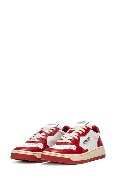 Medalist Low Sneaker (Women)