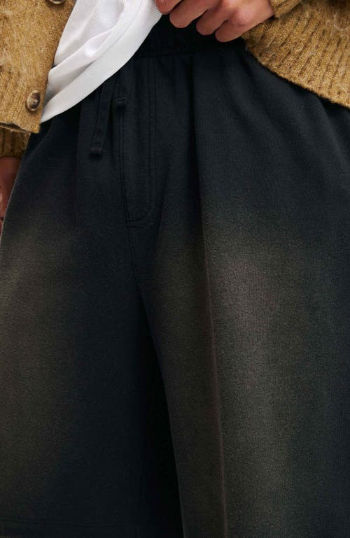 COTTON ON SUPER BAGGY FLEECE SHORT 