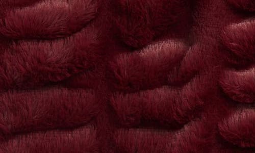 Lola Blankets Original Throw Blanket In Burgundy
