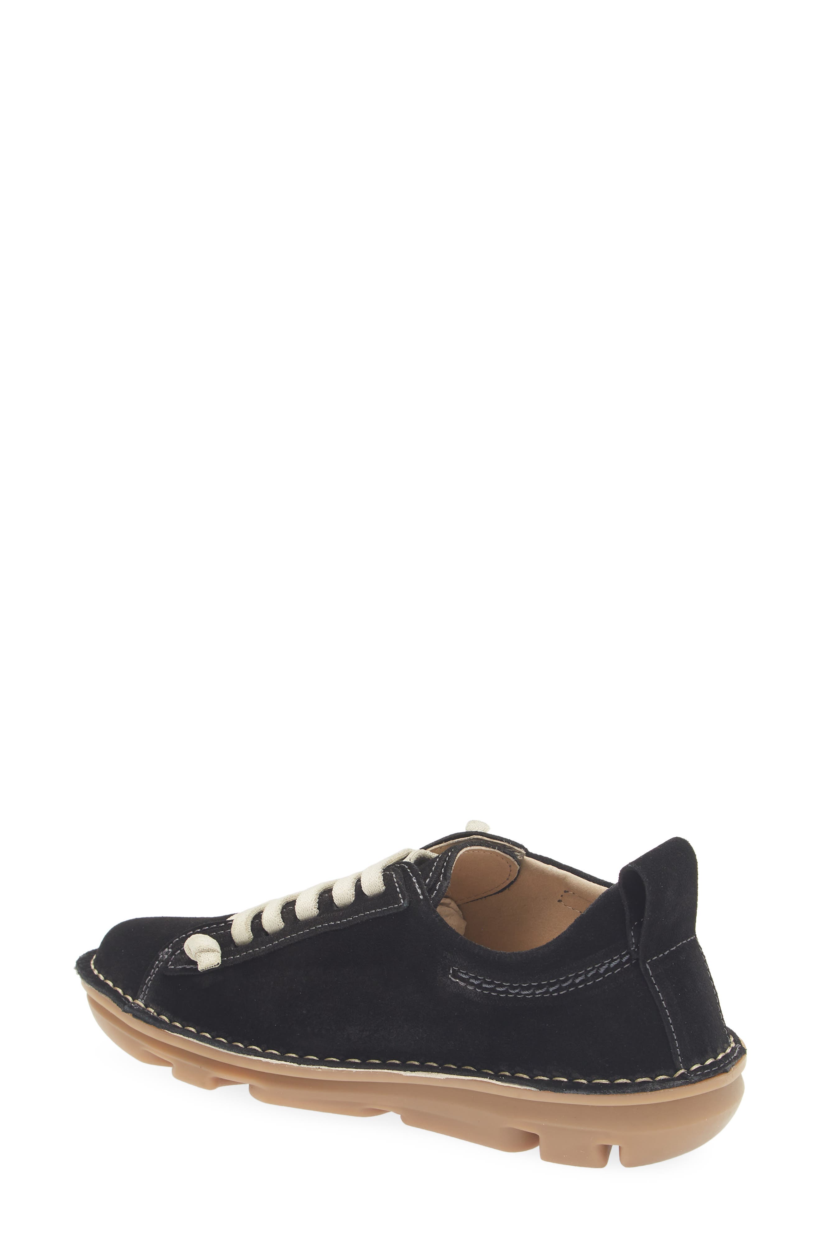 On Foot 30662 Silken Low Top Sneaker, Alternate, color, Black