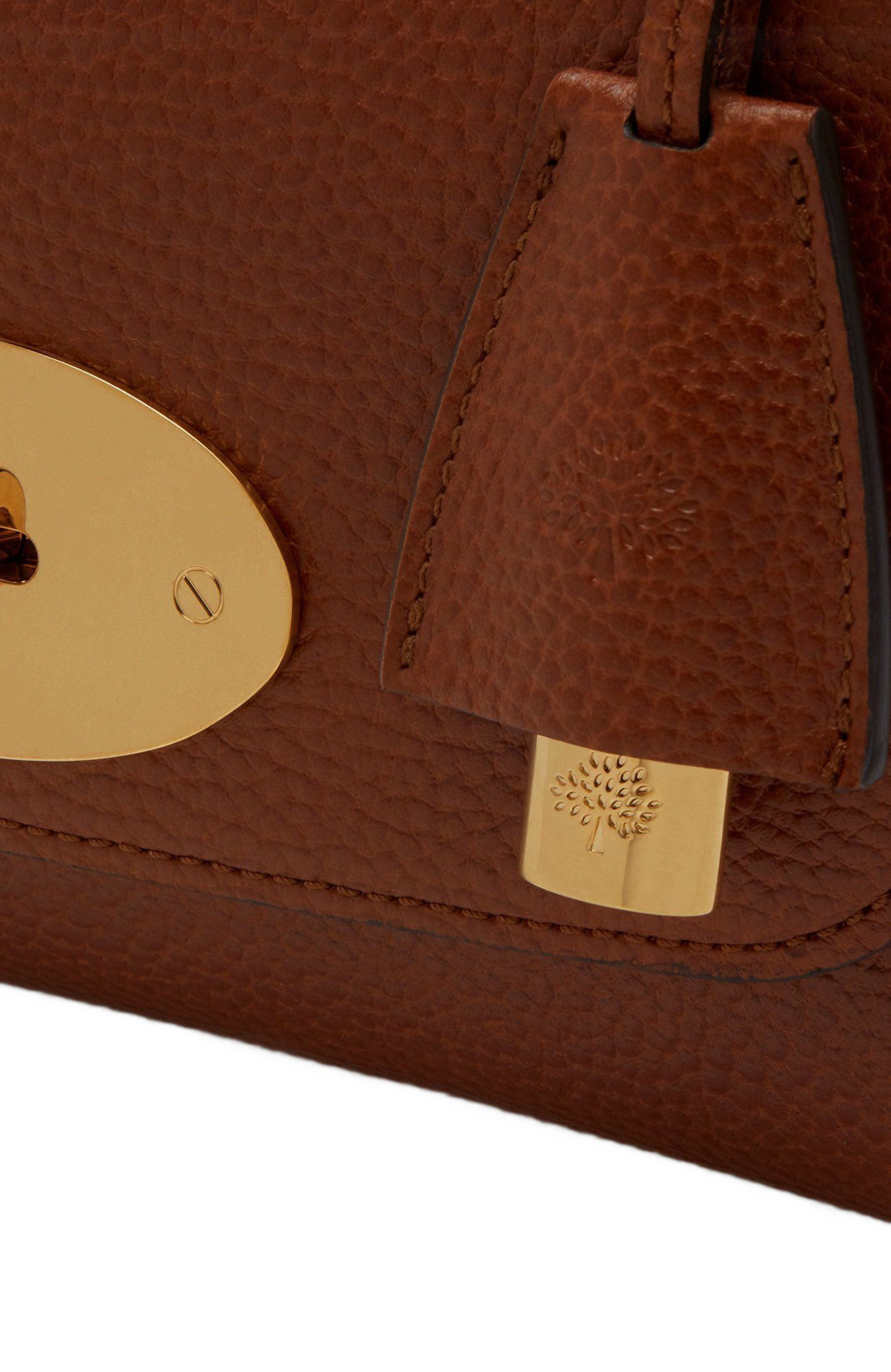 Mulberry Lily, Alternate, color, Oak