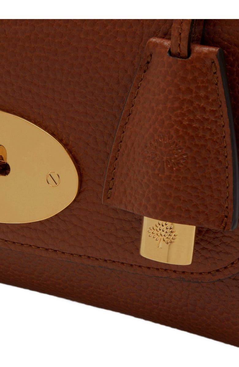 Mulberry Lily, Alternate, color, Oak